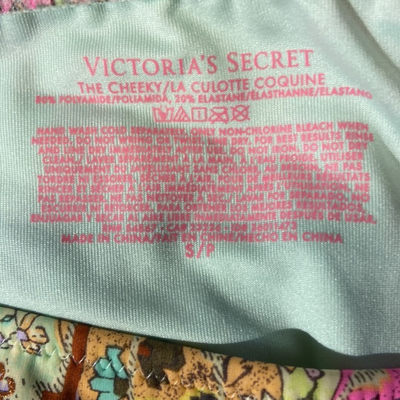 BUNDLE DISCOUNTS! Victoria’s Secret Like new bikini Top- 34D bottom- Small - Picture 6 of 7